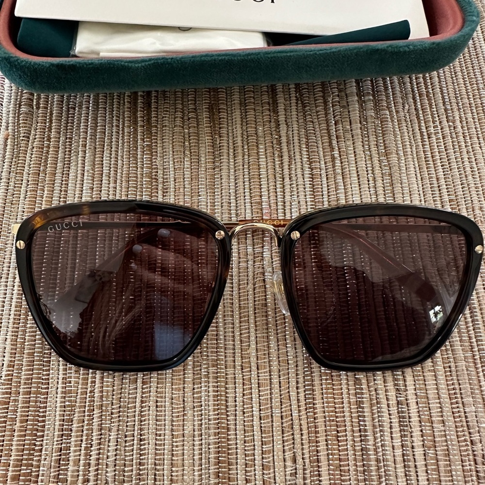 Gucci Square Havana Gold Sunglasses 56mm NWT - Picture 3 of 7